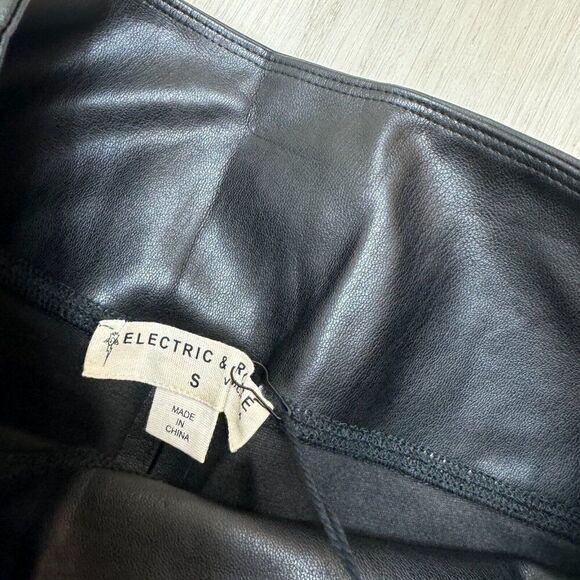 Electric & Rose Ella Faux Leather Pants Size Small Black Pull On Flare Bootcut - Picture 5 of 6